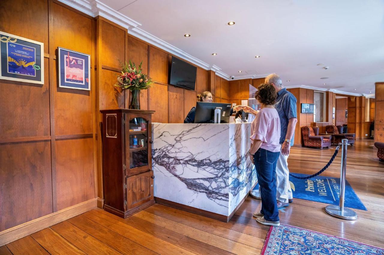 Mercure Canberra Exteriör bild