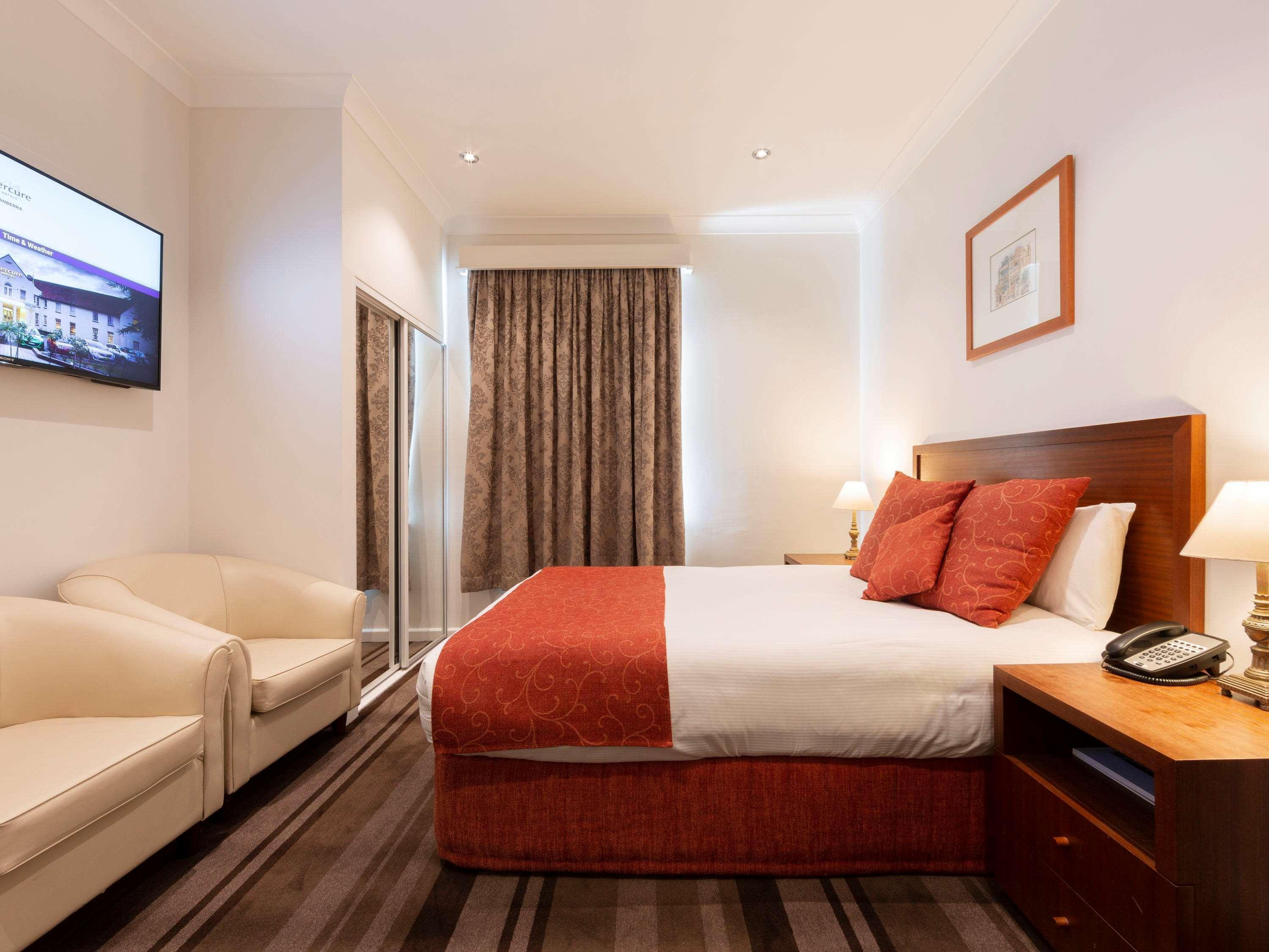 Mercure Canberra Exteriör bild