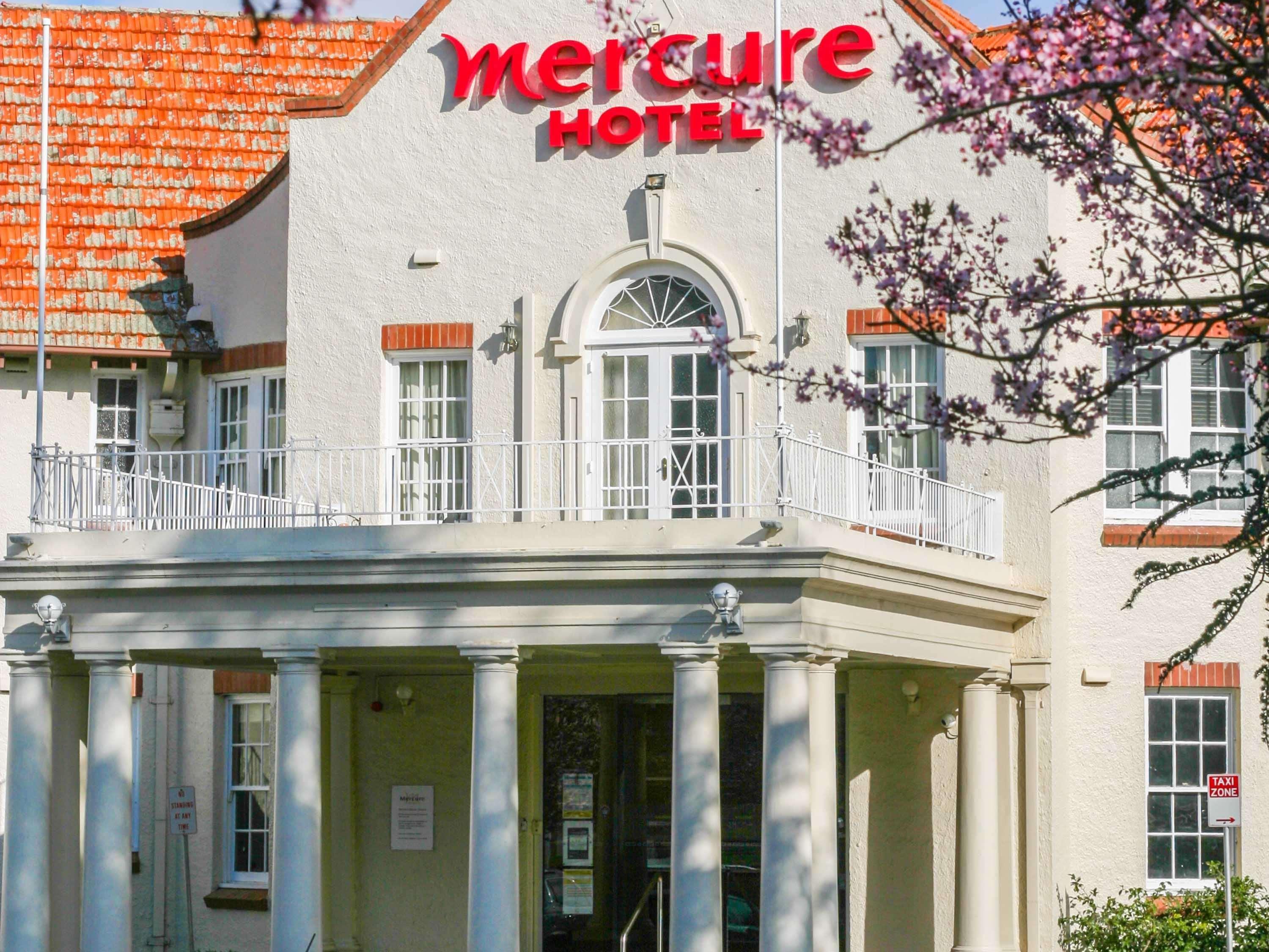 Mercure Canberra Exteriör bild