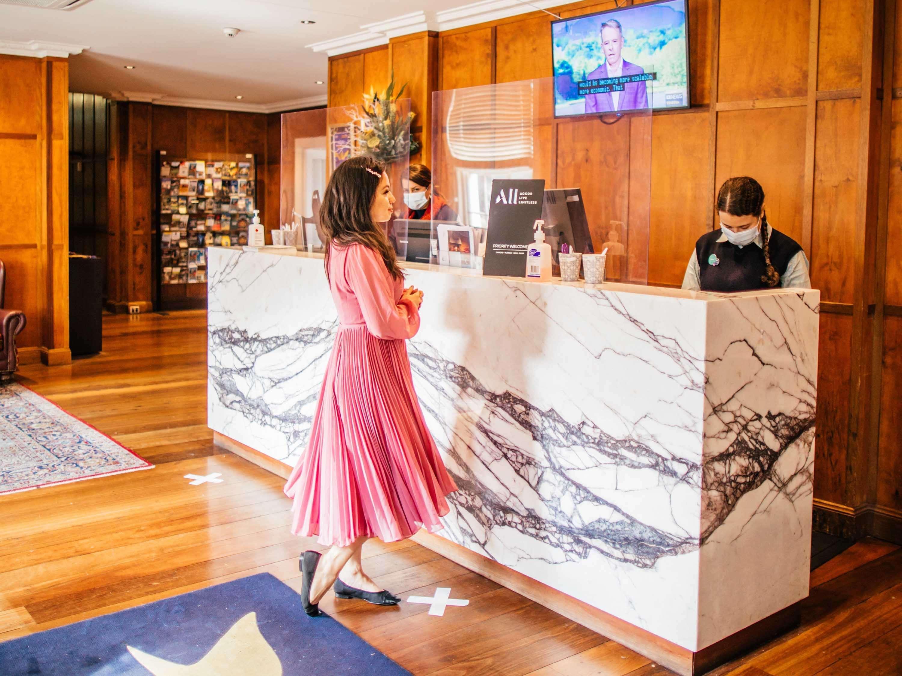Mercure Canberra Exteriör bild