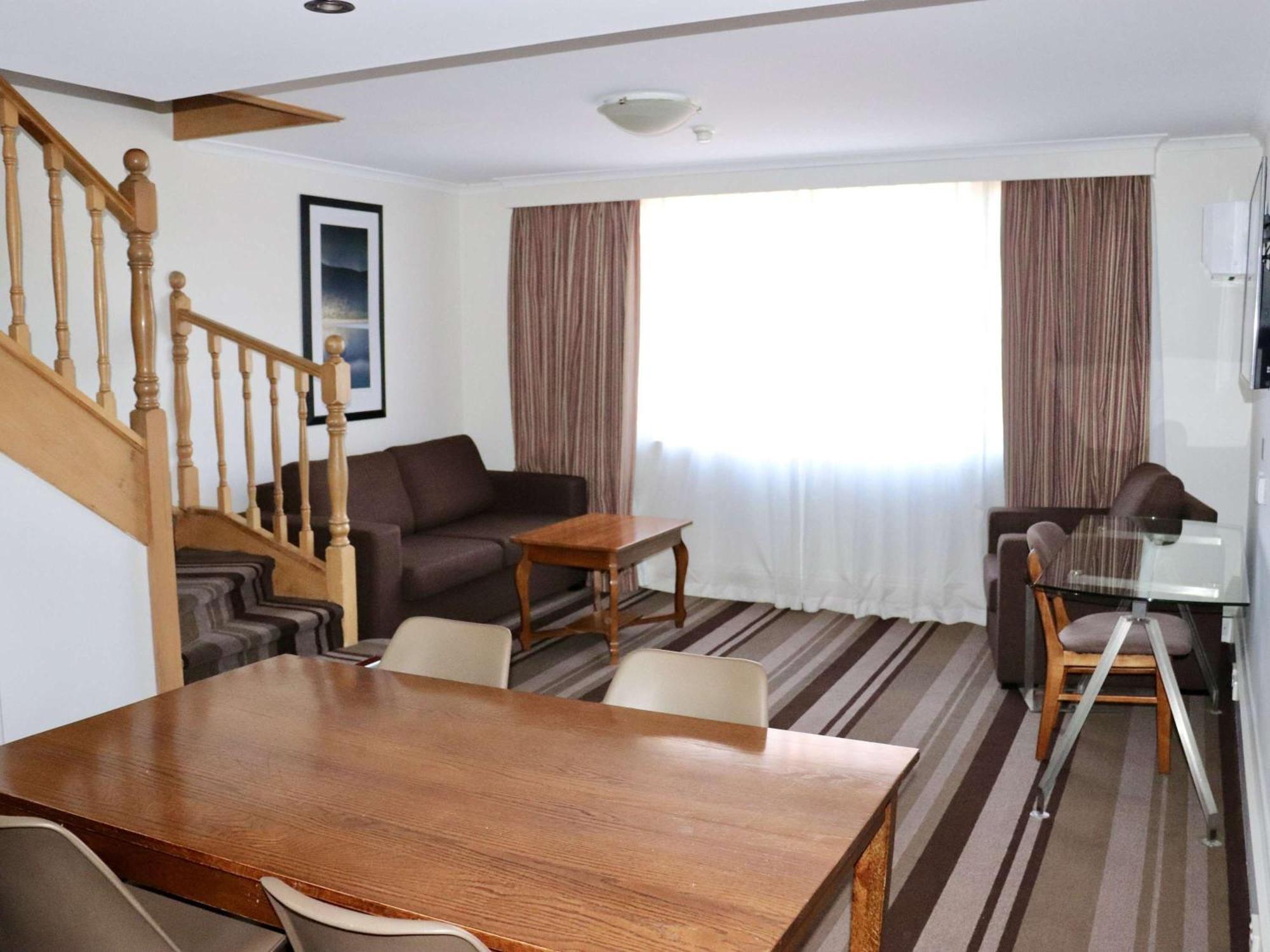 Mercure Canberra Exteriör bild